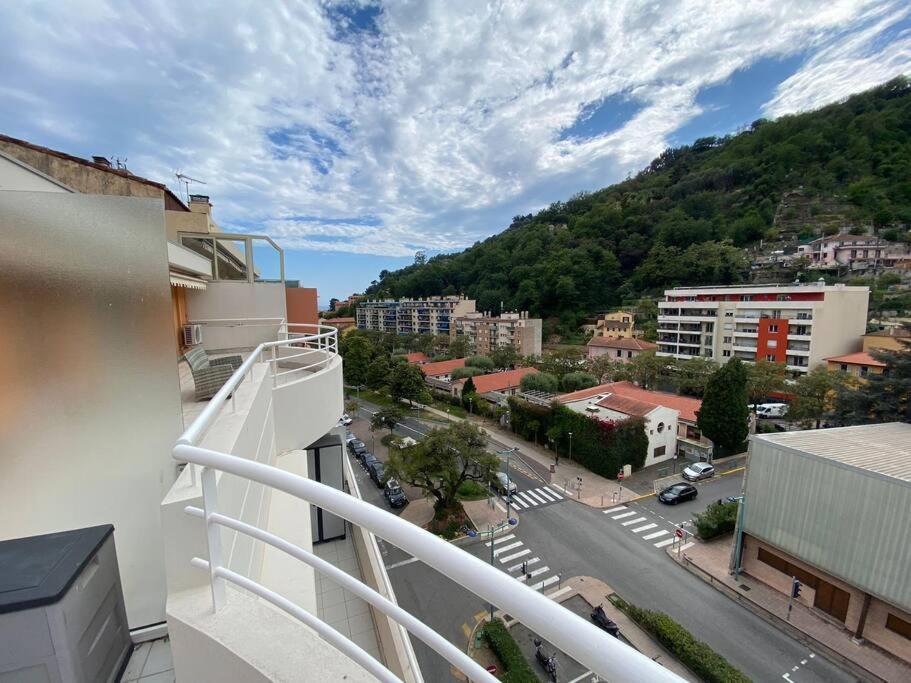 Vacances A Menton Extérieur photo